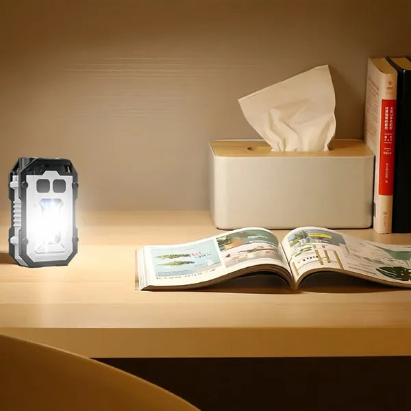 Multifunctional Key Chains Outdoor Lamp Mini Flashlight