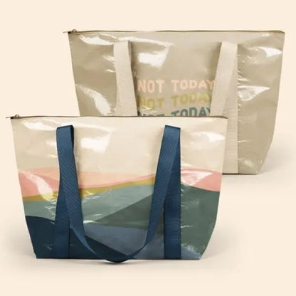 WEEKENDER - LAMINATED NON-WOVEN RPET
