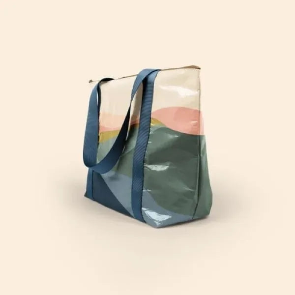 WEEKENDER - LAMINATED NON-WOVEN RPET