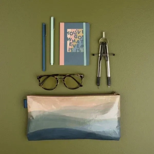ALL THE THINGS POUCH - LAMINATED NON-WOVEN RPET