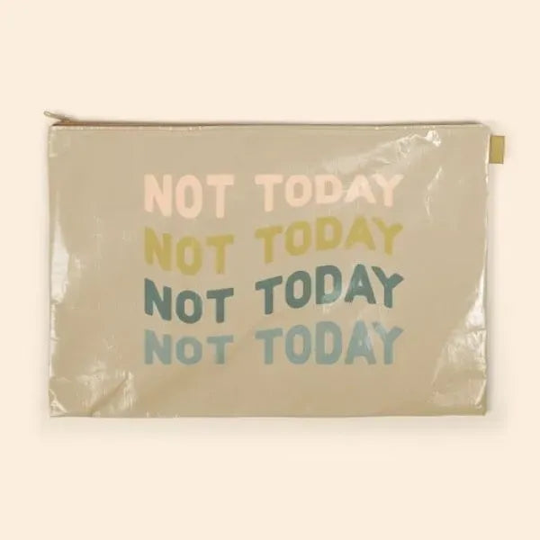 DOTTIE POUCH - LAMINATED NON-WOVEN RPET