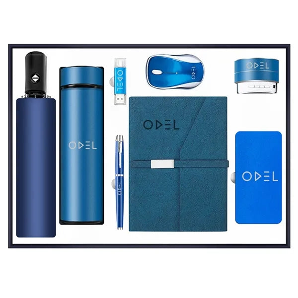 8-in-1 Business Travel Gift Set