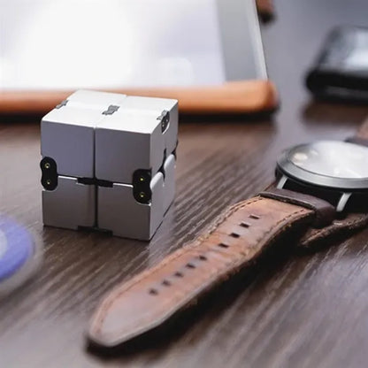 Metal Infinity Fidget Cube for Stress Relief and ADHD