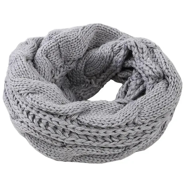Thick Ribbed Knit Scarf