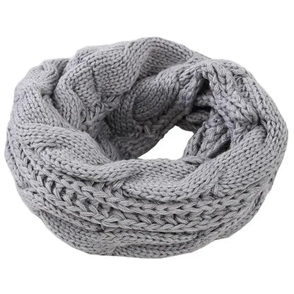 Thick Ribbed Knit Scarf