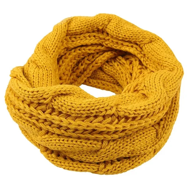 Thick Ribbed Knit Scarf