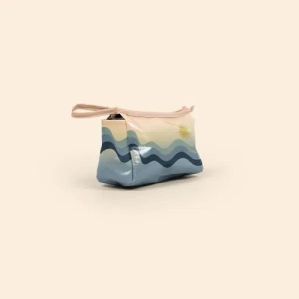 JETSETTER SMALL - LAMINATED NON-WOVEN RPET