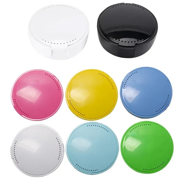 Orthodontic Retainer Case With Vent Holes
