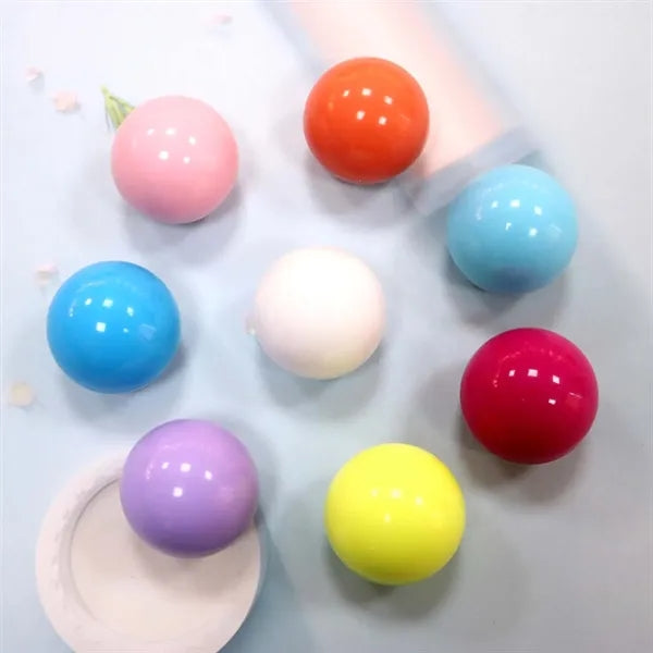 Beauty care portable nourishing hydrating sphere lip balm