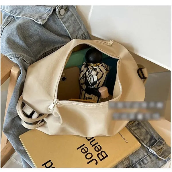 Casual lightweight travel hiking sports crossbody gym bag