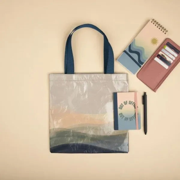 TEENY TINY TOTE - LAMINATED NON-WOVEN RPET