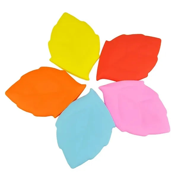 Folding Maple Leaf Cup