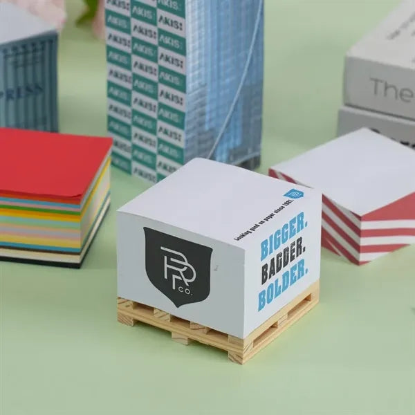 CUSTOMIZED STICKY MEMO PAD WITH WOODEN PALLET