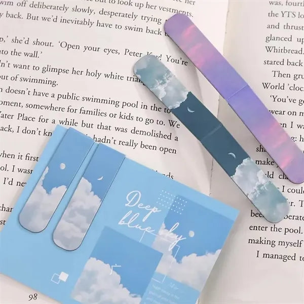 Highly Customizable 4 4/5'' Magnetic Bookmark