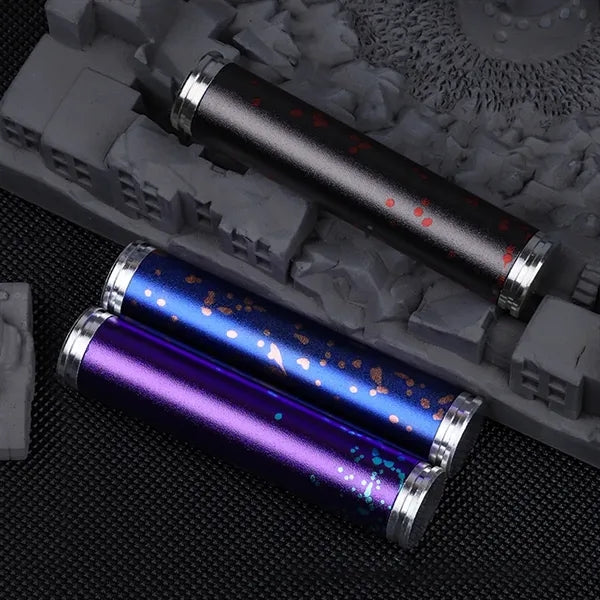 Stress Relief Toy With Magnetic Carbon Fiber Sections
