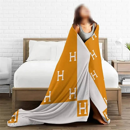 Office home single nap air conditioning wool sofa blanket