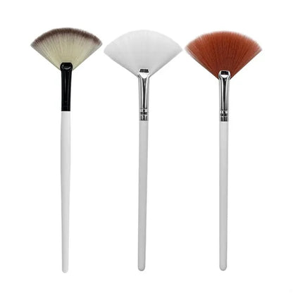 Slim Soft Fan Brush