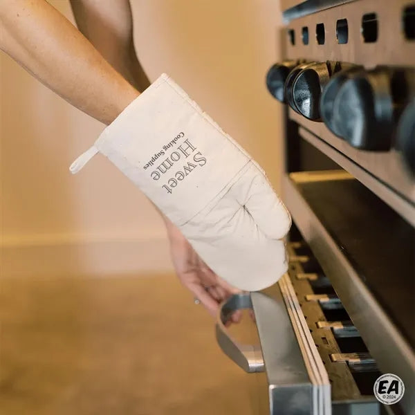 Oven Mittens With Hanging Hole