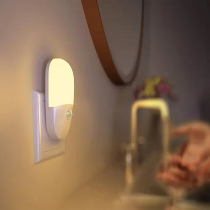 Human body sensor night light