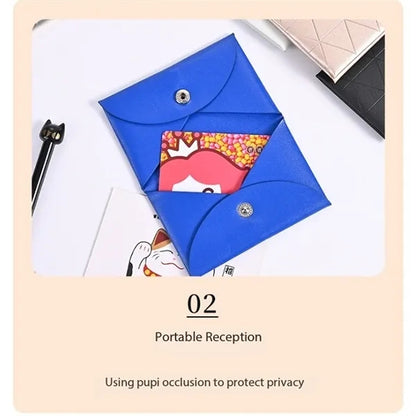 Embossed Bifold Card Holder