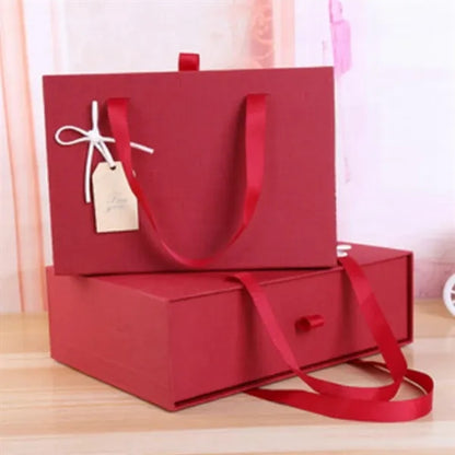 One-piece Creative collapsible gift box