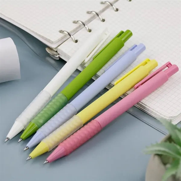 Retractable Plastic Ballpoint Pen