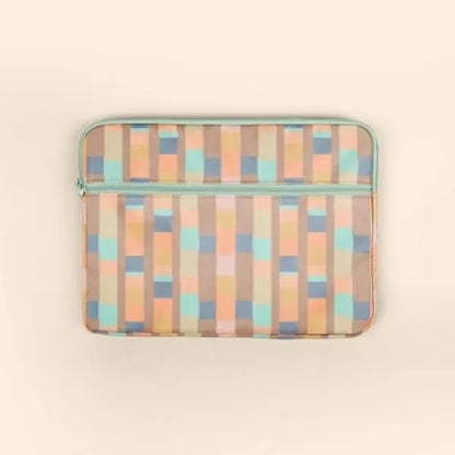 ZIPPERED POCKET LAPTOP SLEEVES - 4CP POLY - 13" or 15"
