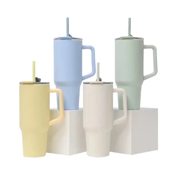 40Oz.Double Walled Insulated Tumbler with Handle and Straw