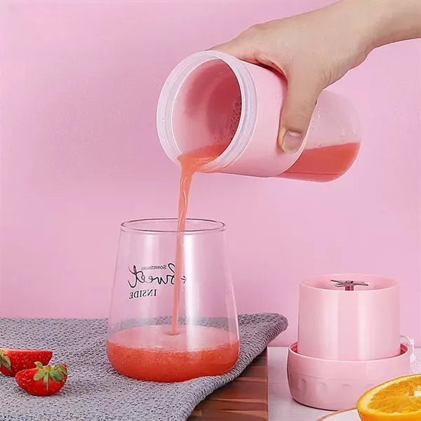 10oz. Portable USB Rechargeable Mini Juicer Cup With Handle