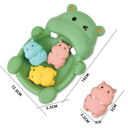 Small Otter Bath Toy