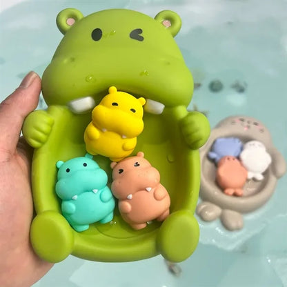 Small Otter Bath Toy