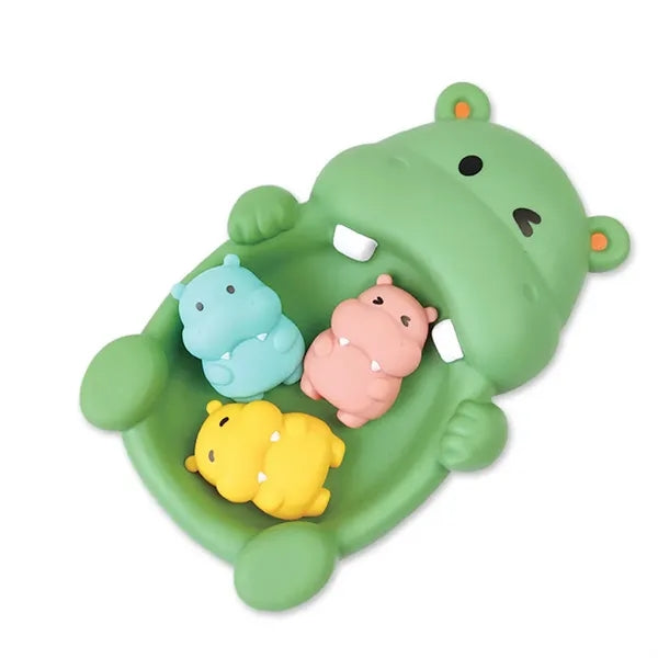 Small Otter Bath Toy