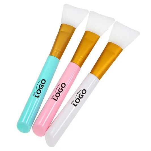 Silicone face mask applicator