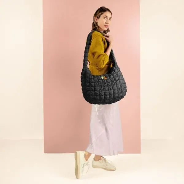 CARRYALL SHOULDER BAG - CLOUD QUILTED MATERIAL