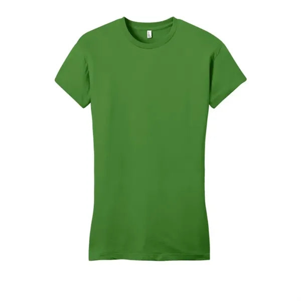 District Women's Fitted Very Important Tee .