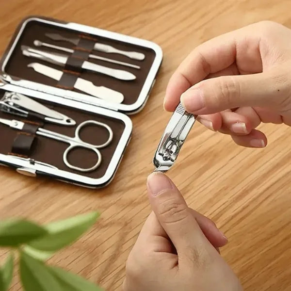 Stainless Steel 7 Piece Manicure Grooming Kit with Case