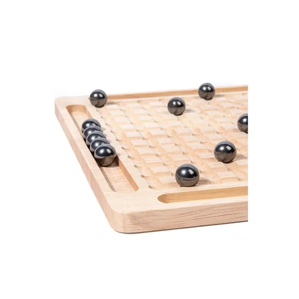Magnetic Chess Game
