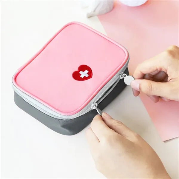 Mini Outdoor First Aid Kit Bag