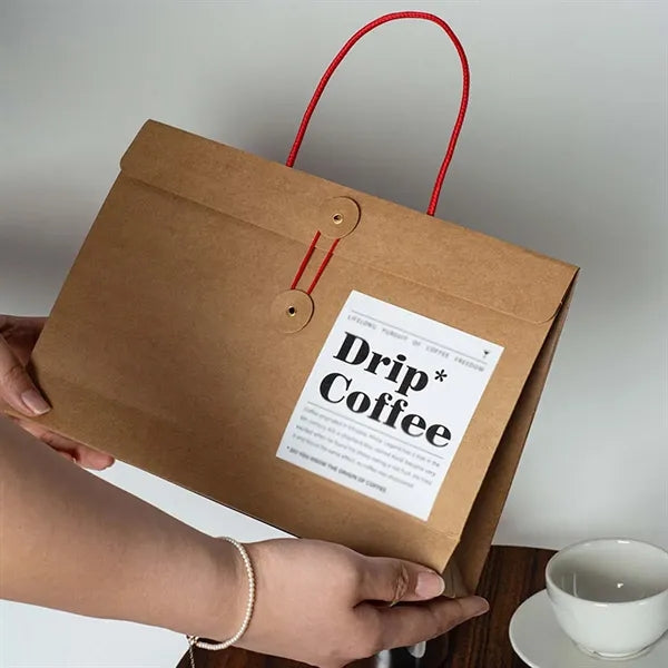 New shopping retail party gift kraft paper bag with handle