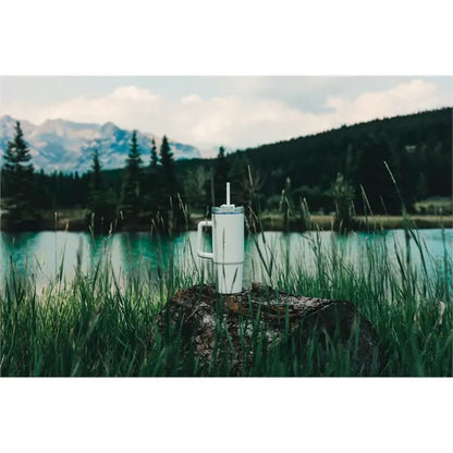 Tana Plastic Tumbler with Handle 900ML