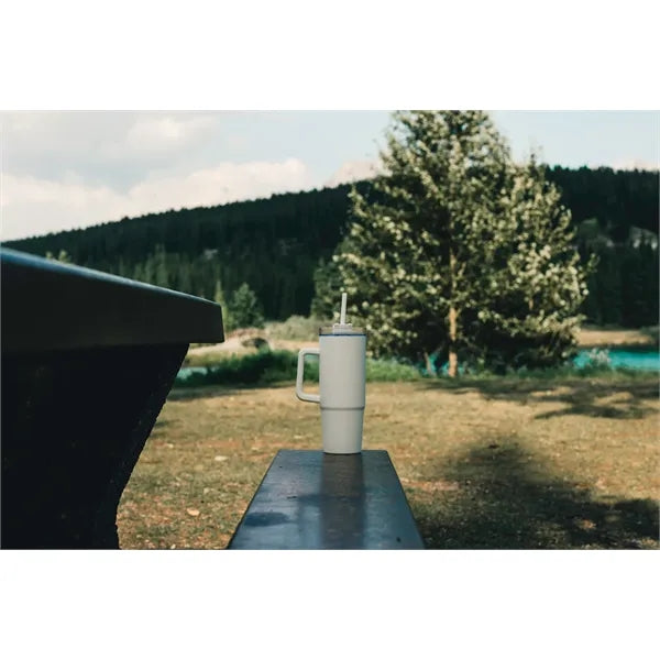 Tana Plastic Tumbler with Handle 900ML