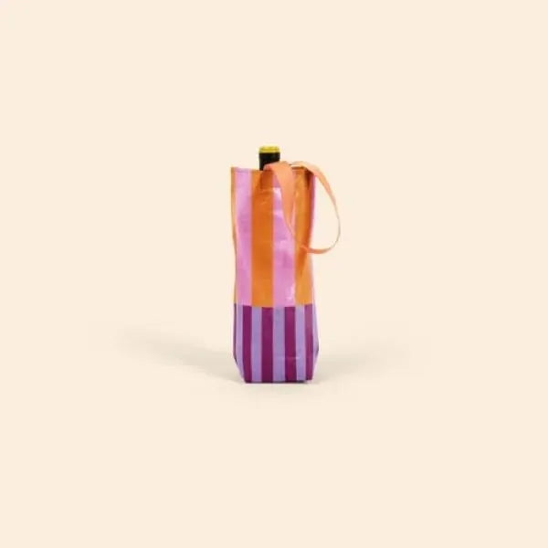 A Tote Called Wanda - SofTek