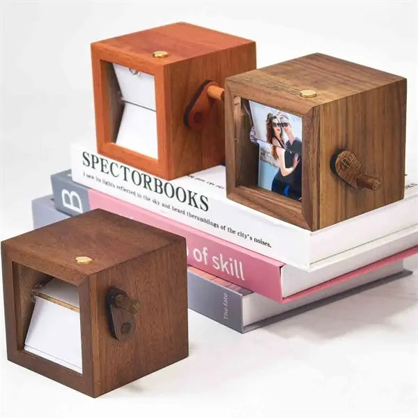Hand Crank Rotation Photo Album