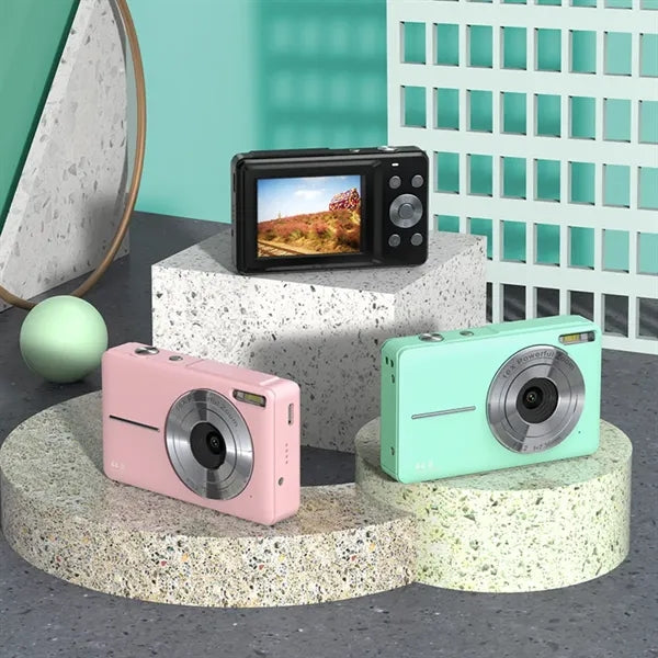 Compact HD Digital Camera w/ 32GB SD Card 16X Zoom Travel