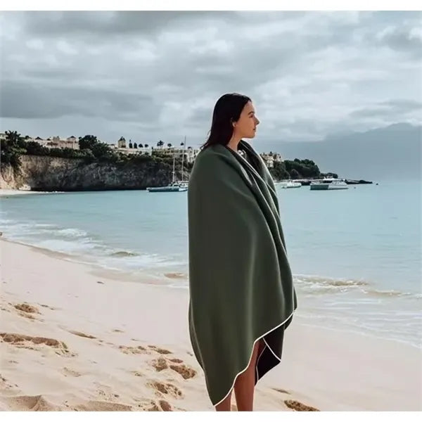 Magnet  Beach Towel