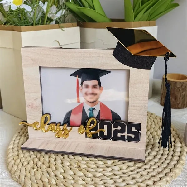 Three-dimensional wooden graduation season gift photo frame