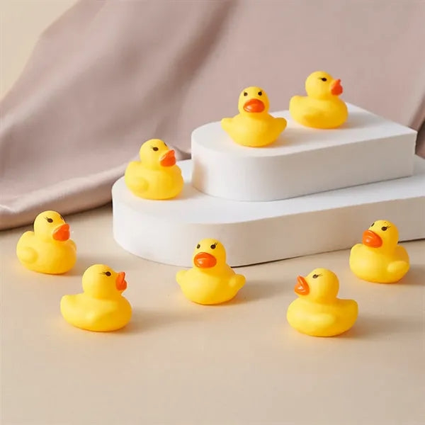 Little yellow duck swimming toy pinch call small gift