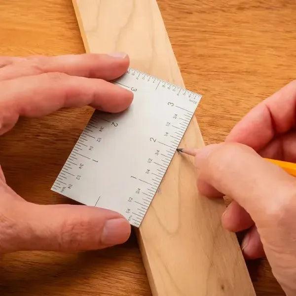 Portable Square Edge Ruler