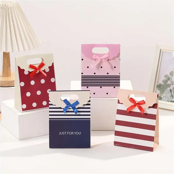 Party favors retail business kraft paper gift wrapping bags
