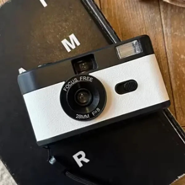 Retro Style Disposable Film Camera With Flash for Events